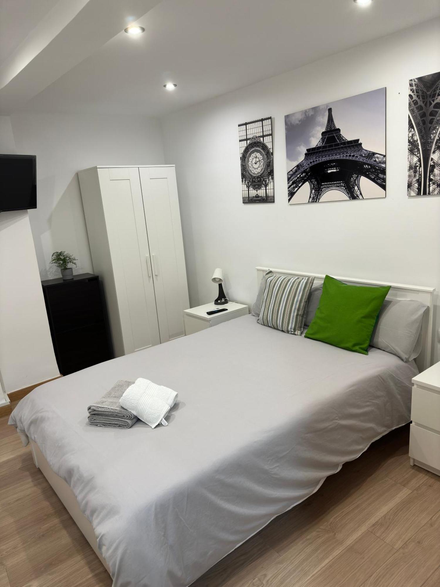 Manrique Rooms, Malaga